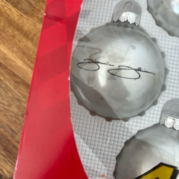 Vintage NASCAR Ornaments glass. Set of 4 - Picture 6 of 13